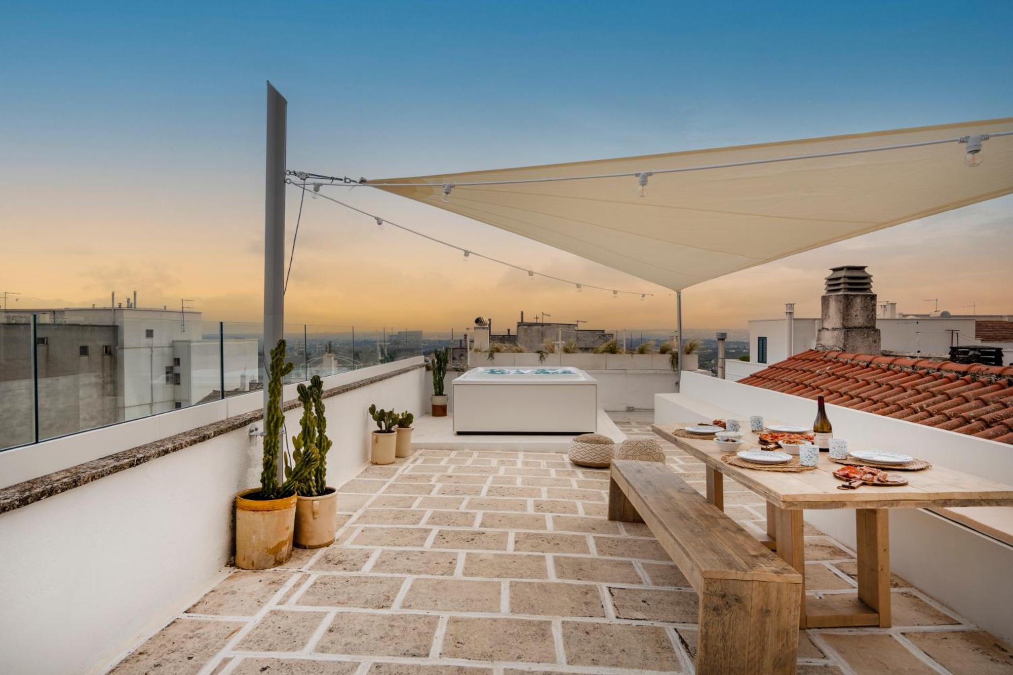 דירות צ'יסטרנינו Casa U Burie, Casa Design Con Terrazza Panoramica E Jacuzzi מראה חיצוני תמונה
